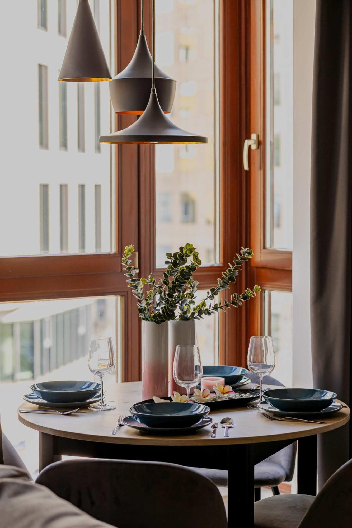 Tasteful Apartment With Parking By Noclegi Renters Varşova Dış mekan fotoğraf